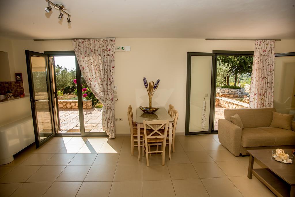 Korallis Villas Karavádhos 외부 사진
