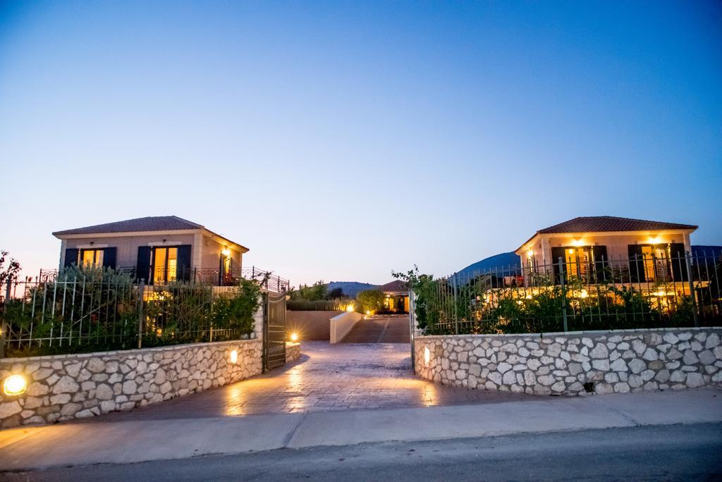 Korallis Villas Karavádhos 외부 사진