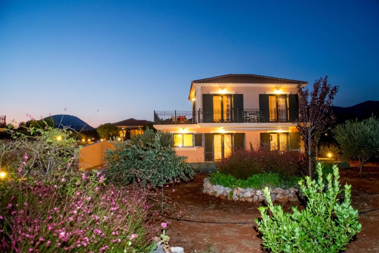 Korallis Villas Karavádhos 외부 사진